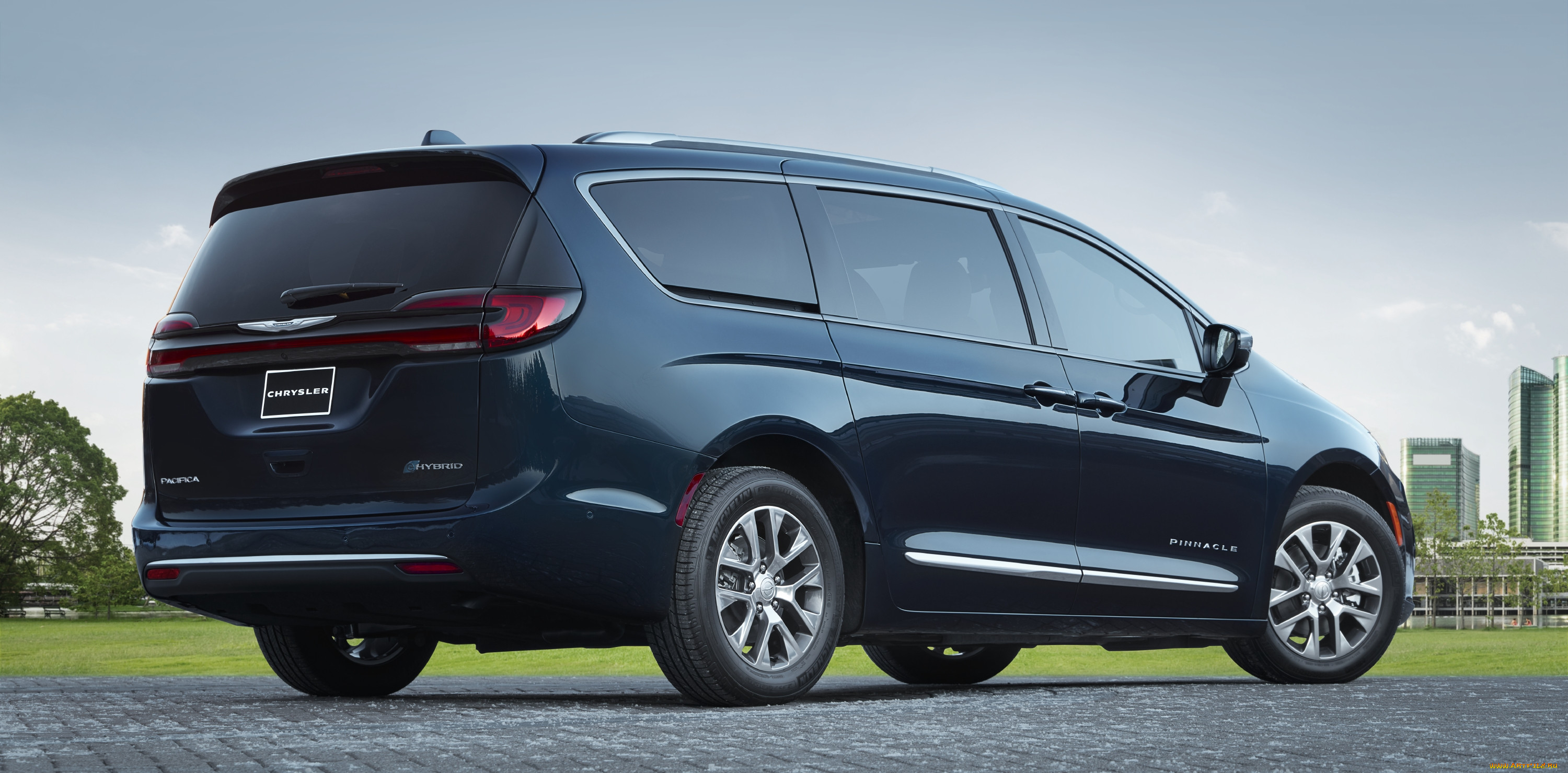, chrysler, pacifica